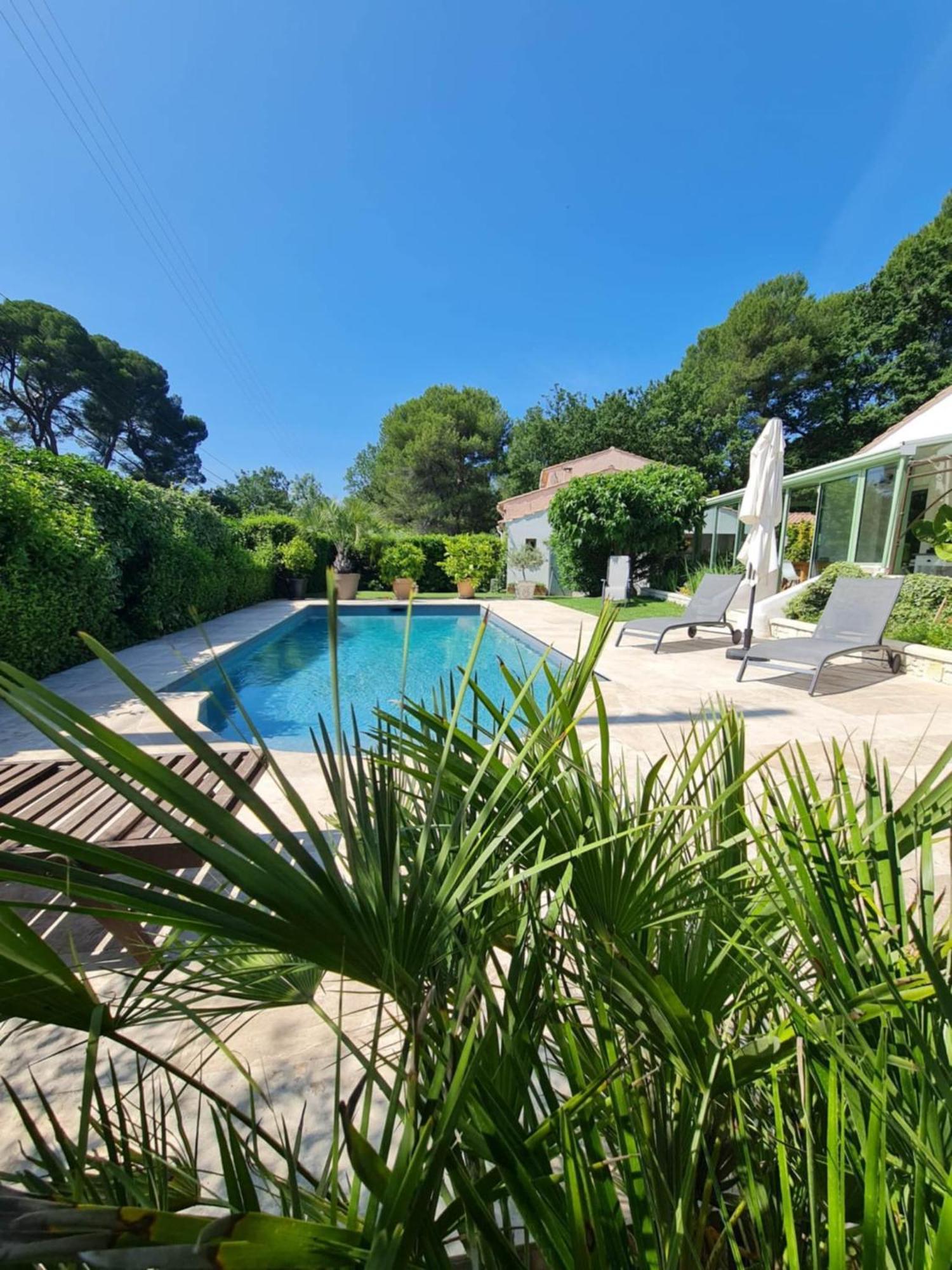 Maison Villa Pierrevert Exterior photo
